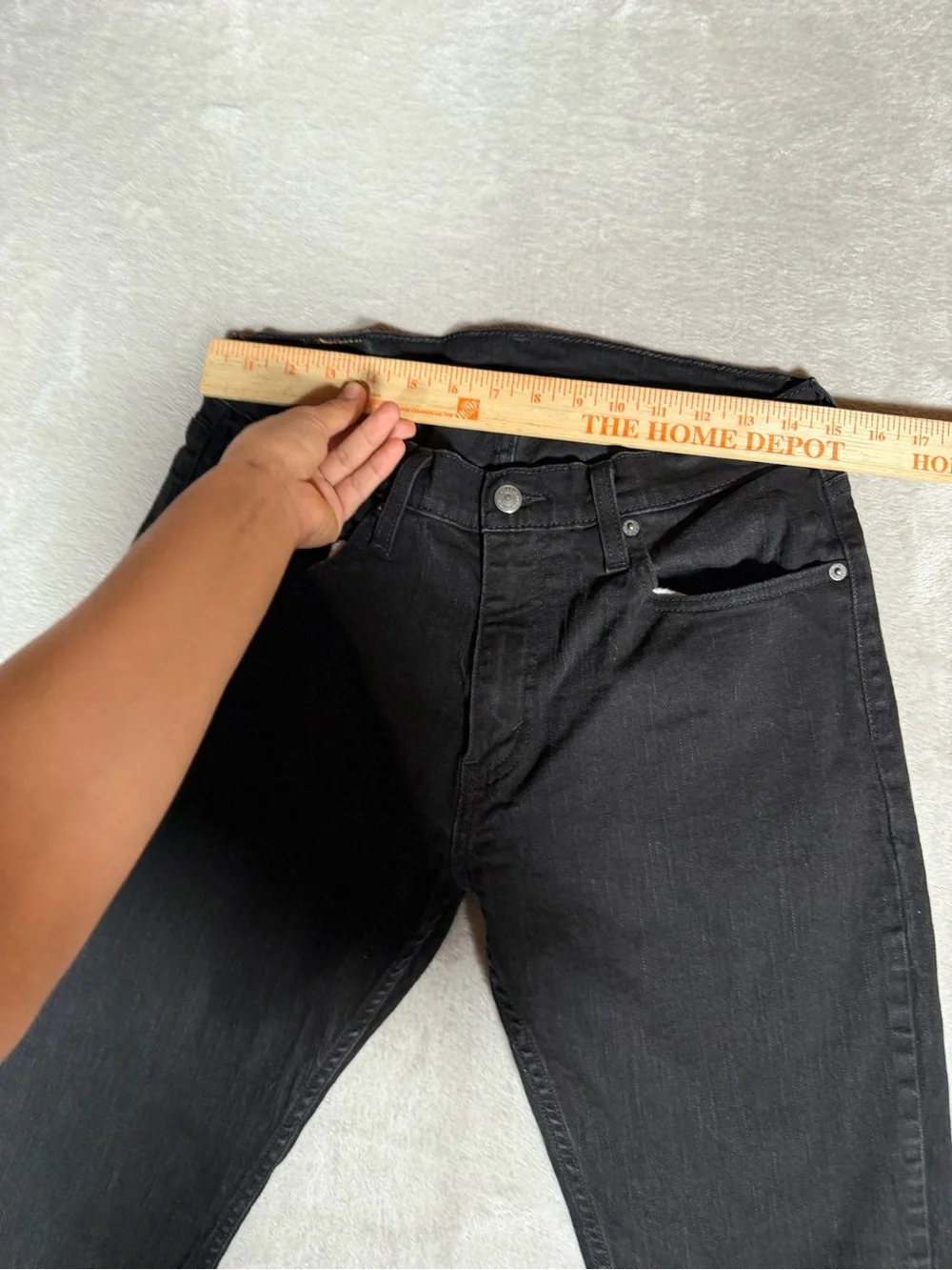 Levi's Black Men's Straight-Leg Jeans